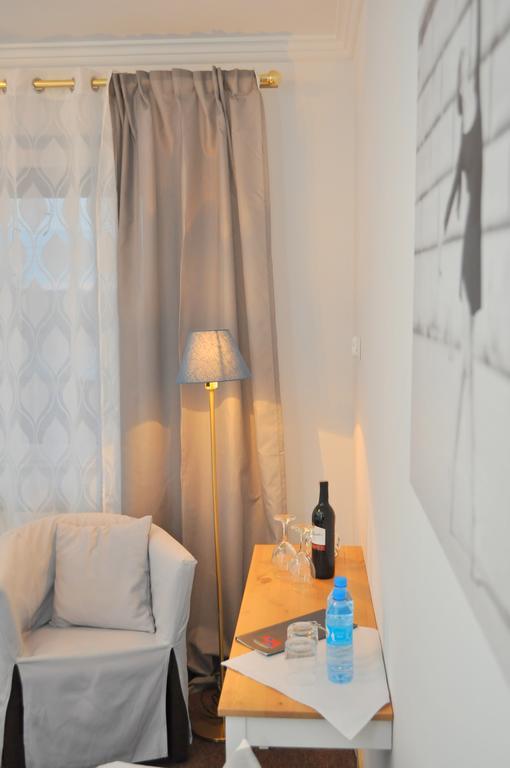 Acwador Hotel Pleszew ภายนอก รูปภาพ