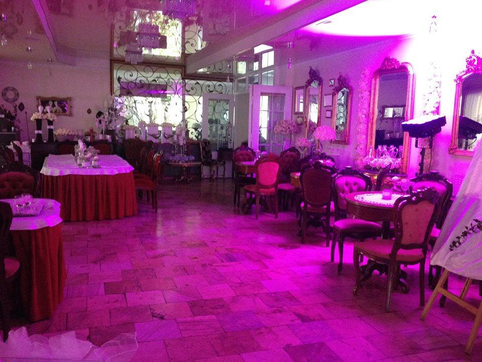 Acwador Hotel Pleszew ภายนอก รูปภาพ